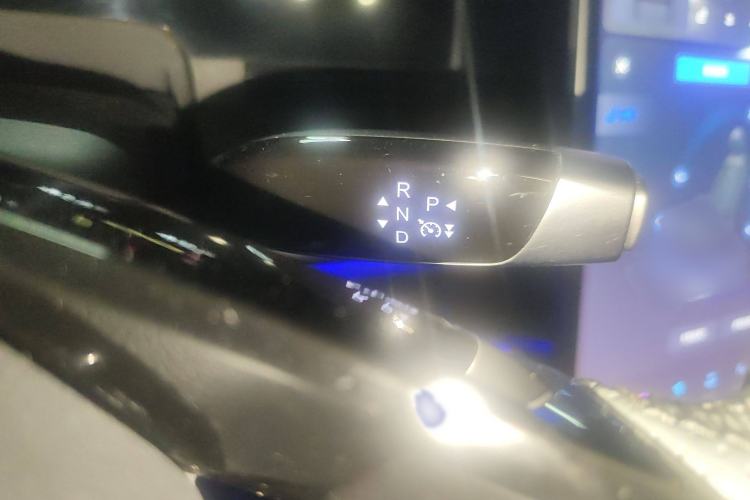 Used NETA S 2022 Extended-Range Version 1160 km Range Rear-Wheel-Drive Compact Edition Gear Lever