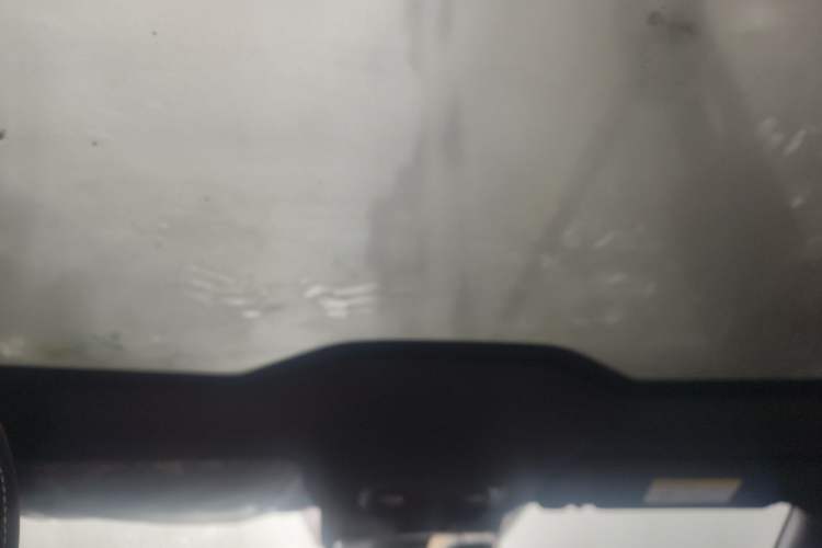 Used NETA S 2022 Extended-Range Version 1160 km Range Rear-Wheel Drive Mid-Grade Headliner