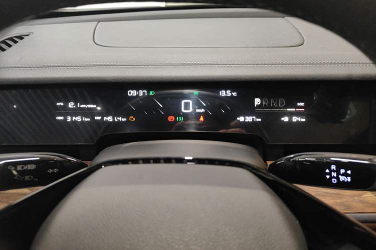Used NETA S 2022 Extended-Range Version 1160 km Range Rear-Wheel-Drive Compact Edition Instrument Cluster