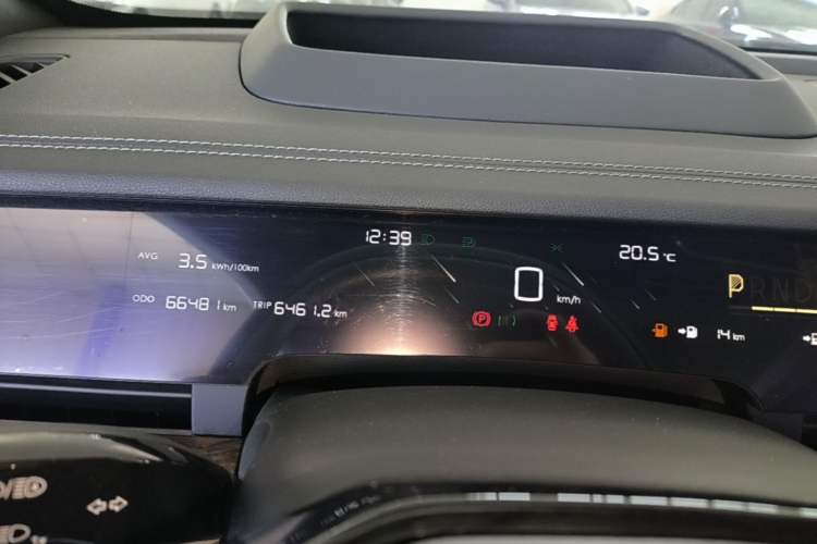 Used NETA S 2022 Extended-Range Version 1160 km Rear-Drive Big Edition Instrument Cluster