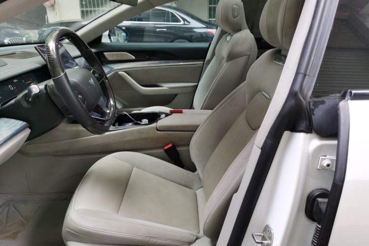Used NETA S 2022 All-Electric 715 km Range Rear-Drive Deluxe Version Left Front Seat