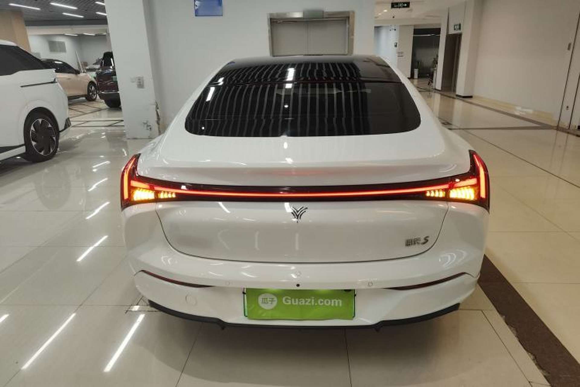 Used NETA S 2022 Extended-Range Version 1160 km Range Rear-Wheel-Drive Compact Edition Rear