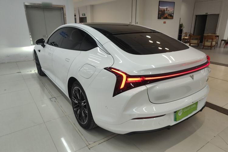 Used NETA S 2022 Extended-Range Version 1160 km Range Rear-Wheel-Drive Compact Edition Rear Left 45 Deg