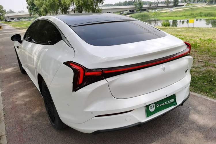 Used NETA S 2022 All-Electric 715 km Range Rear-Drive Deluxe Version Rear Left 45 Deg