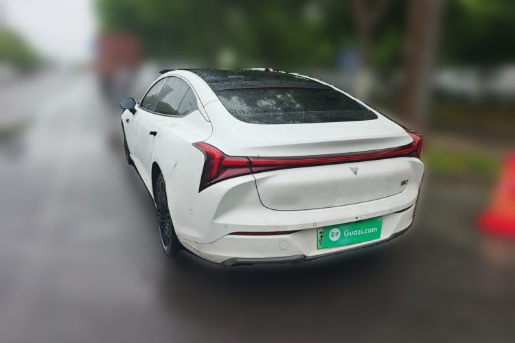Used NETA S 2022 All-Electric 715 km Range Rear-Drive Deluxe Version Rear Left 45 Deg
