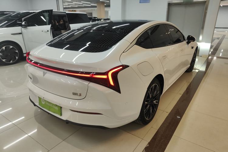 Used NETA S 2022 Extended-Range Version 1160 km Range Rear-Wheel-Drive Compact Edition Rear Right 45 Deg