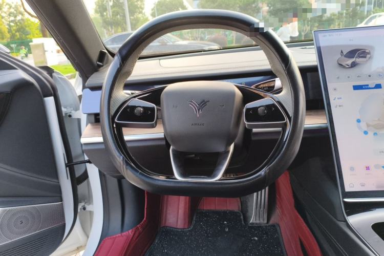Used NETA S 2022 Extended-Range Version 1160 km Range Rear-Wheel Drive Mid-Grade Steering Wheel