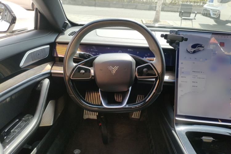 Used NETA S 2022 Extended-Range Version 1160 km Range Rear-Wheel Drive Mid-Grade Steering Wheel