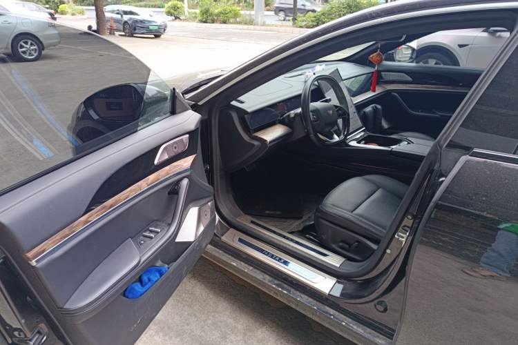 Used NETA S 2023 Pure Electric 520km Rear-Drive Lite Version Driver Seat
