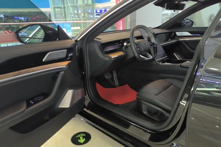 Used NETA S 2023 Pure Electric 520km Rear-Drive Lite Version Driver Seat