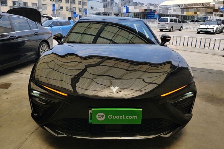 Used NETA S 2023 All-Electric 520 km Range Rear-Drive Version Front