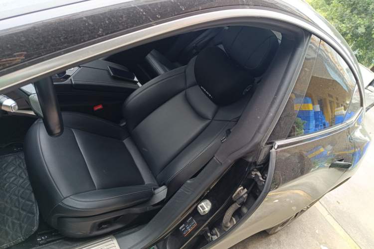 Used NETA S 2023 Pure Electric 520km Rear-Drive Lite Version Left Front Seat