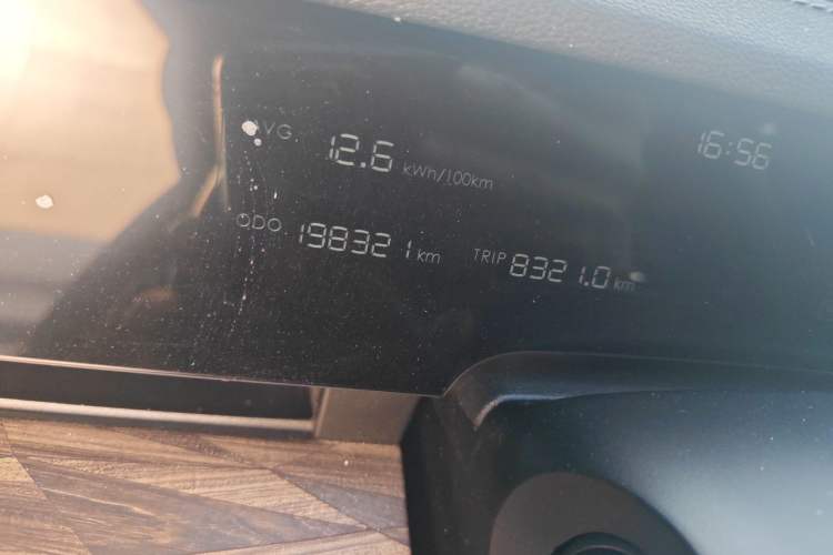 Used NETA S 2023 Pure Electric 520km Rear-Drive Lite Version Odometer Close Up