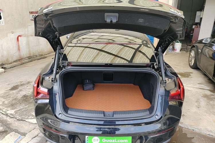 Used NETA S 2023 All-Electric 520 km Range Rear-Drive Version Trunk