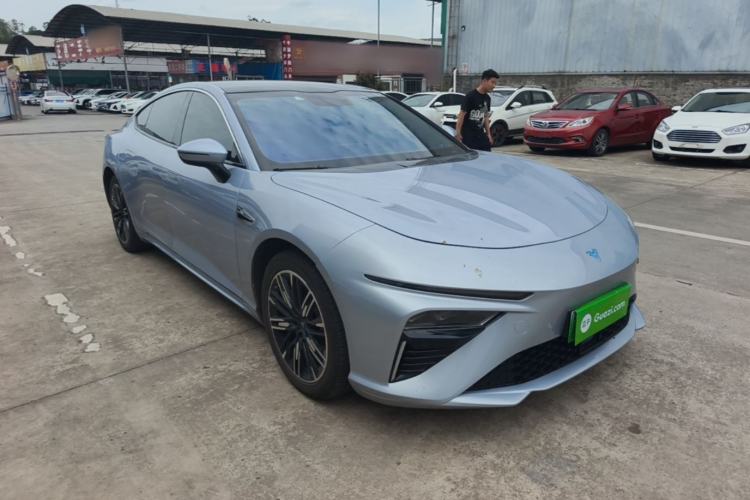 Used NETA S 2023 Pure Electric 520km Rear-Drive Lite Version Front Right 45 Deg