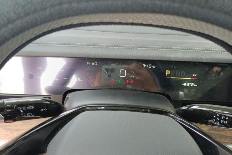 Used NETA S 2023 All-Electric 520 km Range Rear-Drive Version Instrument Cluster