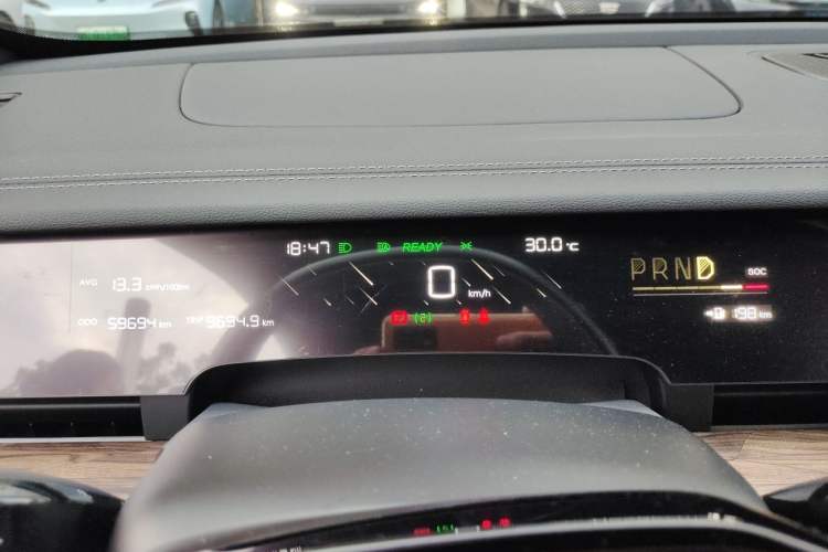 Used NETA S 2023 Pure Electric 520km Rear-Drive Lite Version Instrument Cluster