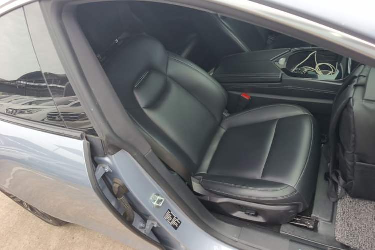 Used NETA S 2023 Pure Electric 520km Rear-Drive Lite Version Right Front Seat