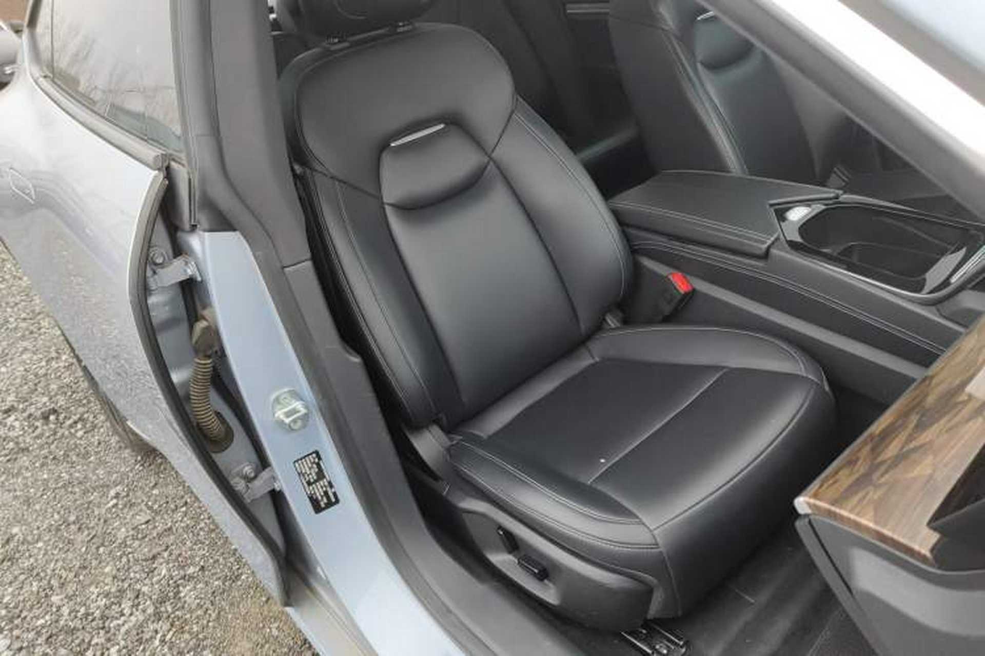 Used NETA S 2023 Pure Electric 520km Rear-Drive Lite Version Right Front Seat