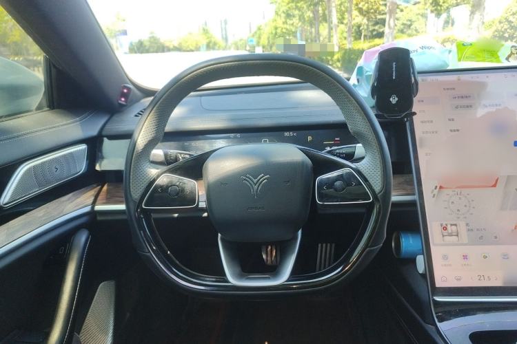 Used NETA S 2023 All-Electric 520 km Range Rear-Drive Version Steering Wheel