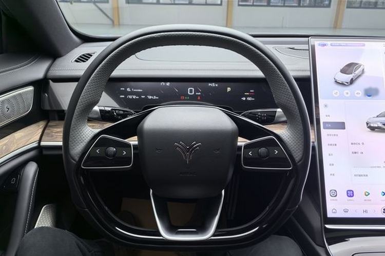 Used NETA S 2023 Pure Electric 520km Rear-Drive Lite Version Interior 2