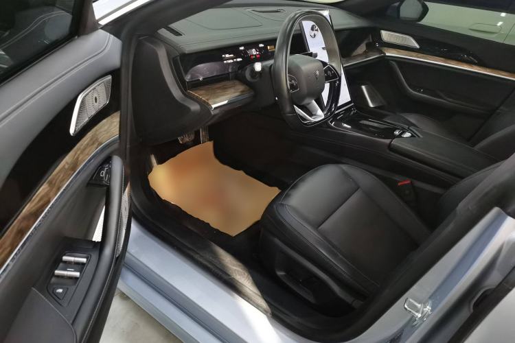 Used NETA S 2023 Pure Electric 520km Rear-Drive Lite Version Left Front Seat