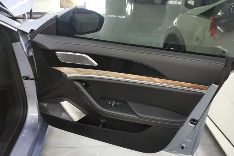 Used NETA S 2023 Pure Electric 520km Rear-Drive Lite Version Right Front Door Interior
