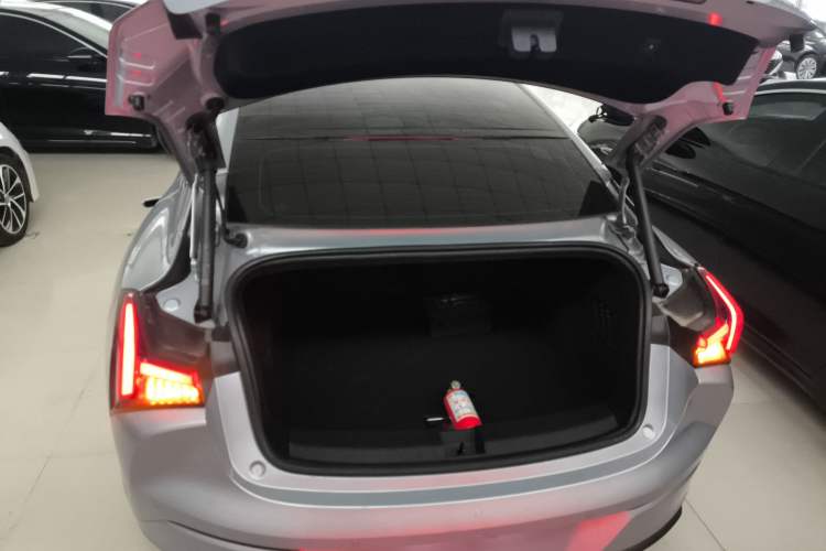 Used NETA S 2023 Pure Electric 520km Rear-Drive Lite Version Trunk