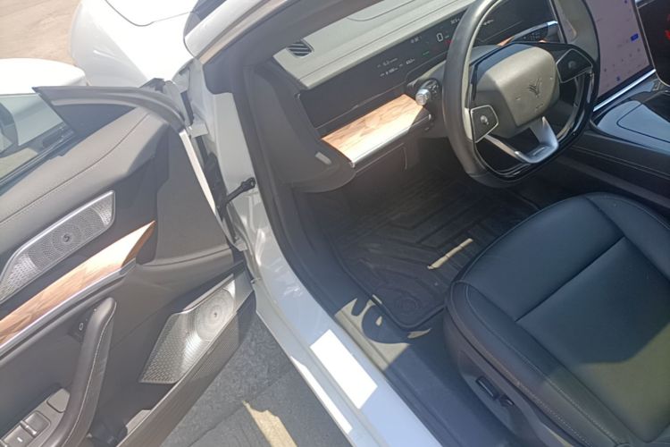 Used NETA S 2023 Pure Electric 520km Rear-Drive Lite Version Driver Seat