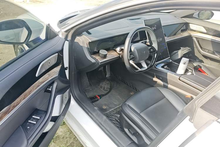 Used NETA S 2023 Pure Electric 520km Rear-Drive Lite Version Driver Seat