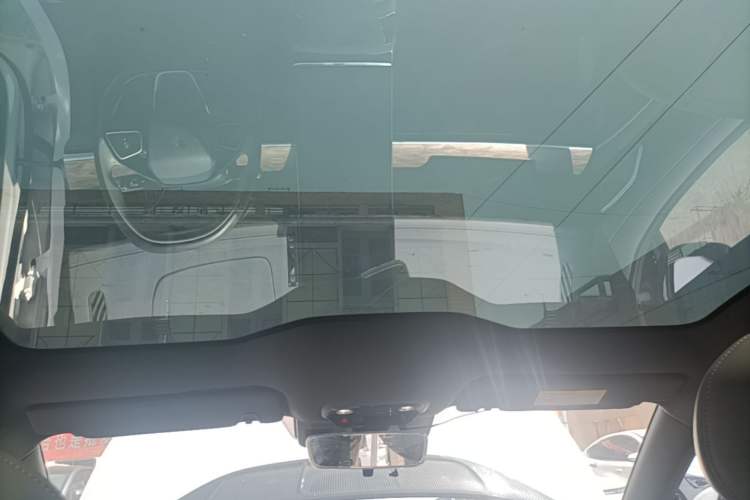 Used NETA S 2023 Pure Electric 520km Rear-Drive Lite Version Headliner
