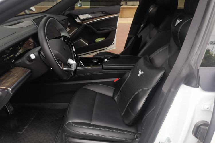 Used NETA S 2023 Pure Electric 520km Rear-Drive Lite Version Left Front Seat