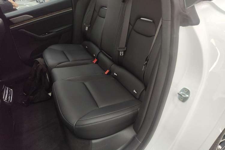 Used NETA S 2023 Pure Electric 520km Rear-Drive Lite Version Left Rear Seat
