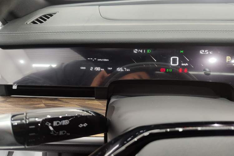 Used NETA S 2023 Pure Electric 520km Rear-Drive Lite Version Odometer Close Up