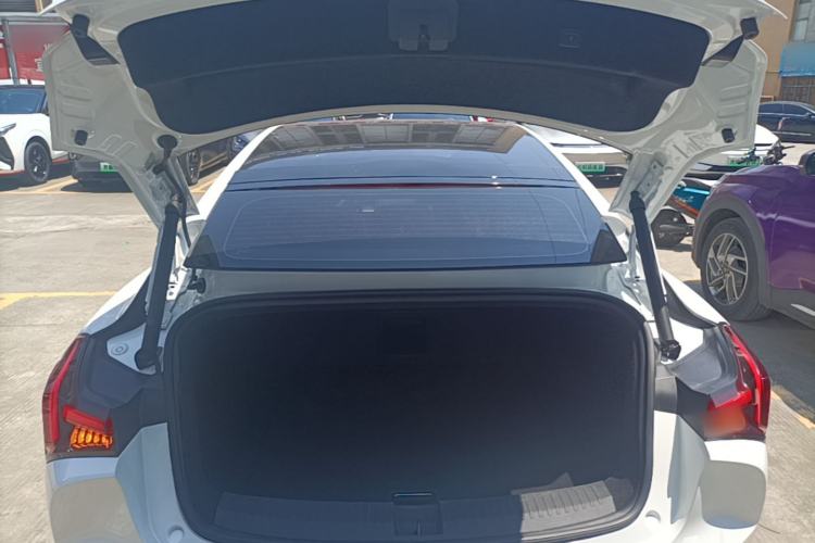 Used NETA S 2023 Pure Electric 520km Rear-Drive Lite Version Trunk