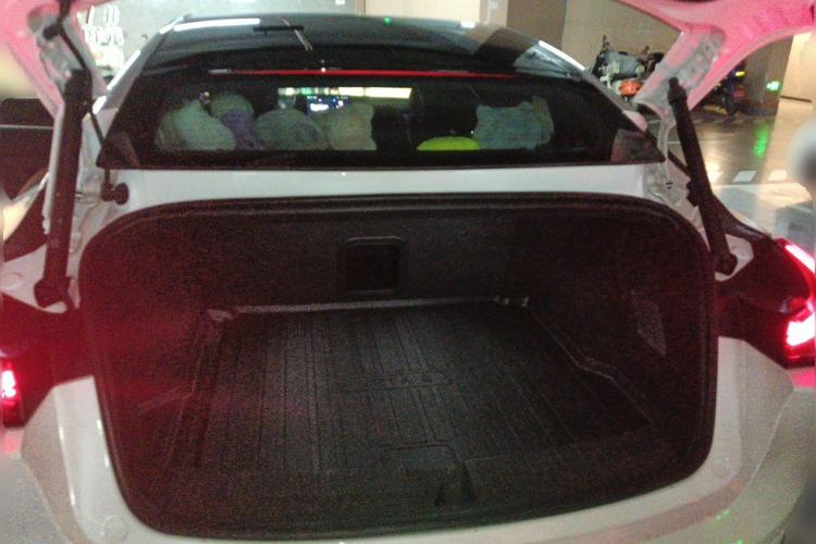 Used NETA S 2023 All-Electric 520 km Range Rear-Drive Version Trunk
