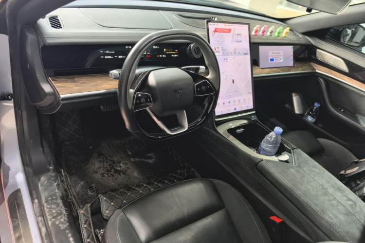 Used NETA S 2024 Extended-Range 1060 Edition Center Console