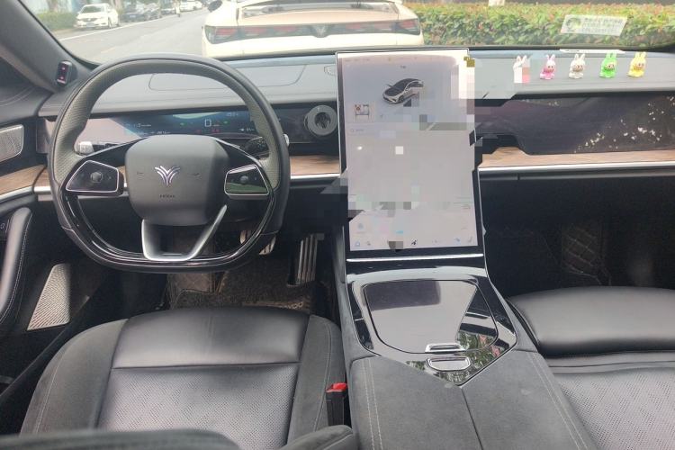 Used NETA S 2024 Extended-Range 1060 Edition Center Console