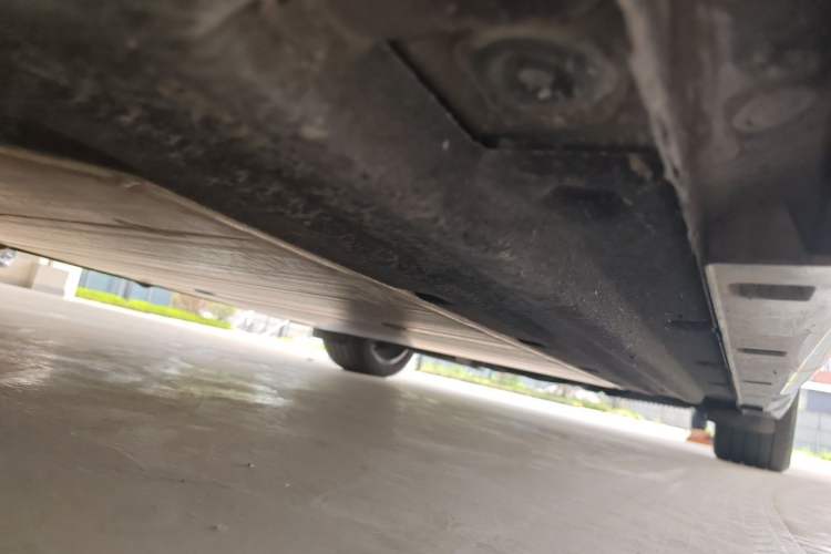 Used NETA S 2024 Range-Extended 1060 Lite Edition Chassis Front Left