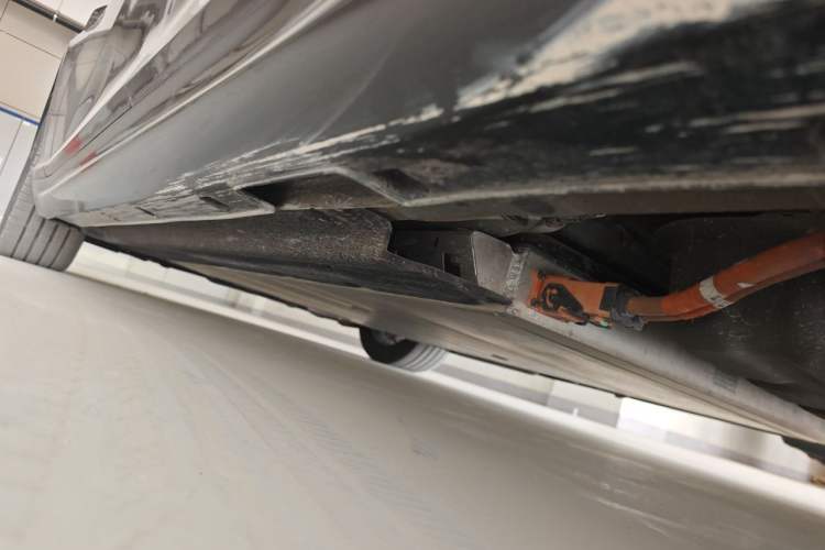 Used NETA S 2024 Range-Extended 1060 Lite Edition Chassis Rear Left