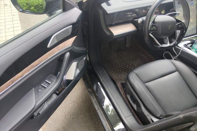 Used NETA S 2024 Pure Electric 520km Rear-Drive Lite Version Driver Seat