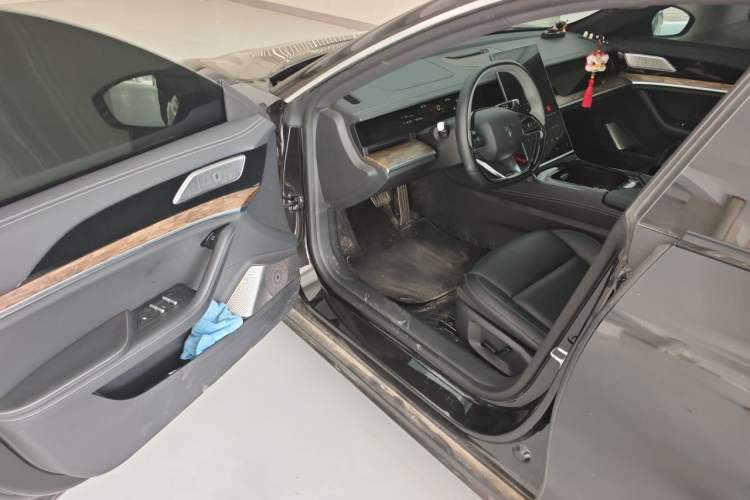 Used NETA S 2024 Range-Extended 1060 Lite Edition Driver Seat