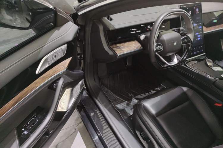 Used NETA S 2024 Range-Extended 1160 Edition Driver Seat
