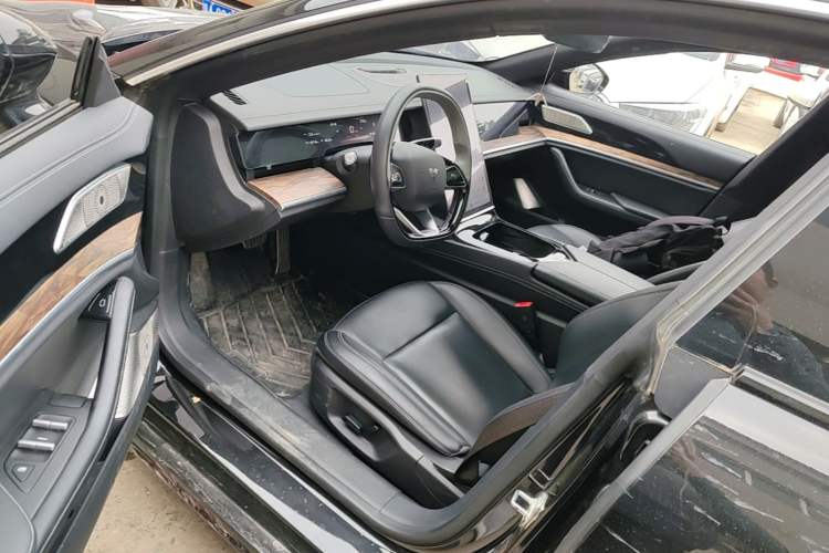 Used NETA S 2024 Range-Extended 1060 Lite Edition Driver Seat