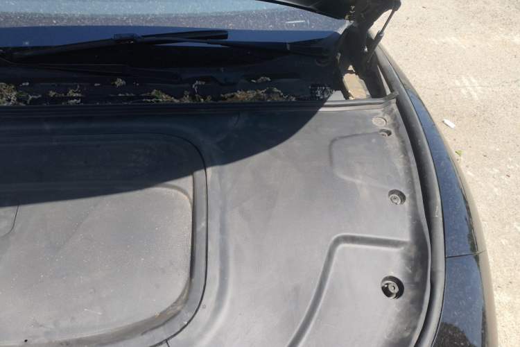 Used NETA S 2024 Range-Extended 1060 Lite Edition Engine Bay Left