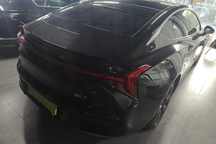 Used NETA S 2024 Range-Extended 1060 Lite Edition Exterior 5