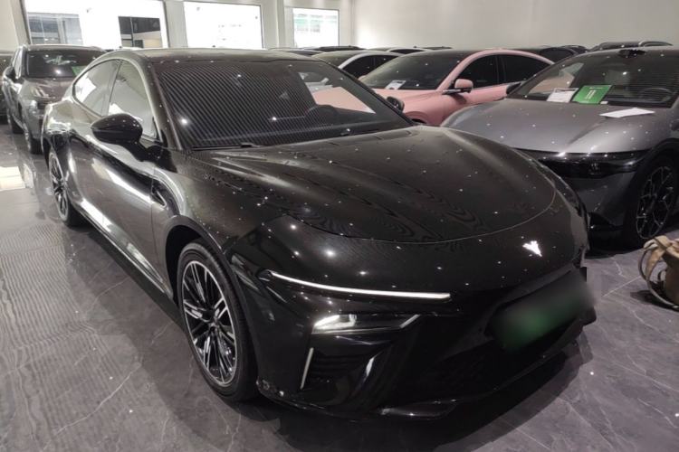 Used NETA S 2024 Range-Extended 1060 Lite Edition Front Right 45 Deg