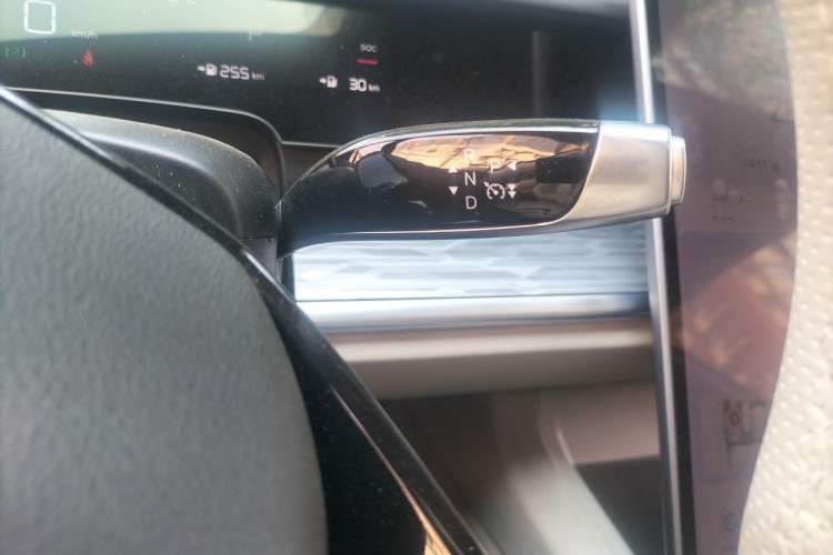 Used NETA S 2024 Extended-Range 1060 Edition Gear Lever