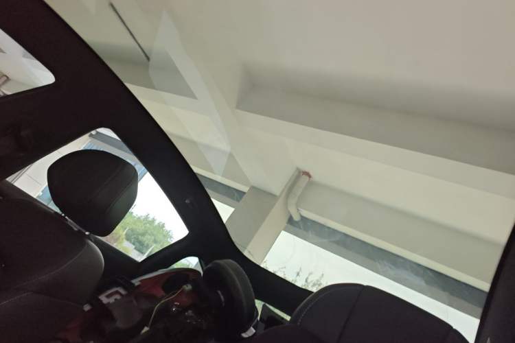 Used NETA S 2024 Range-Extended 1060 Lite Edition Headliner