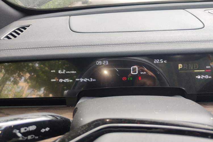 Used NETA S 2024 Pure Electric 520km Rear-Drive Lite Version Instrument Cluster